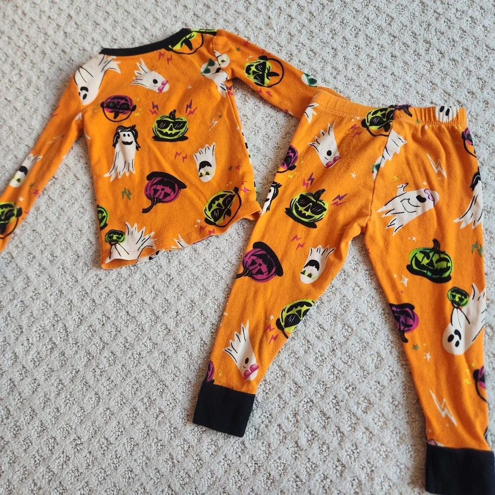 Toddler size 3T Orange Halloween Ghost‎ Pumpkin Pajama Set